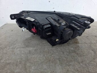 VW PASSAT B8 2014- PRAVÉ PREDNÉ SVETLO - 3