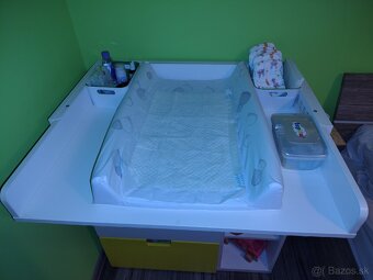 Prebaľovací pult - 3