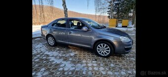 VW Jetta 2.0 TDI 103 KW - 3