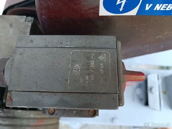 Rozbrušovací pila se stojankem a kotoučem - 3