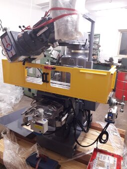 Nástrojárska frézka Pinnacle typ GRSM-V2 - 3