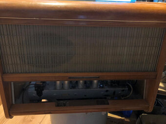 Hľadám tento typ starého rádia - 3