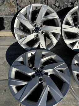 ✅ 5x112 r18 Tiguan z predvadzajuceho vozidla - 3
