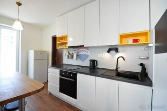 PRENÁJOM, 1-izbový byt + Parking, Poprad, Dlhé hony, - 3