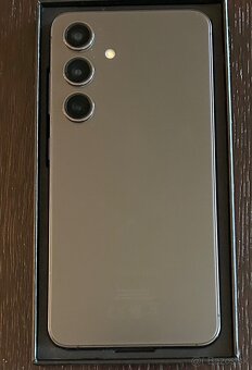 Samsung Galaxy S24 - 3