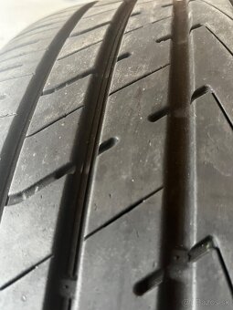 235/50r19 - 3