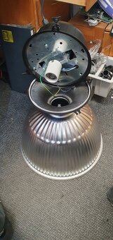 Vybojkove halove svetlo 250W - 3