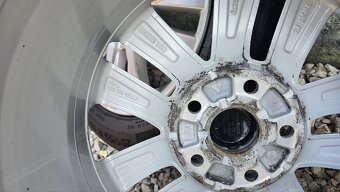 Predám VW Alu kolesa 16" s pneu - 3