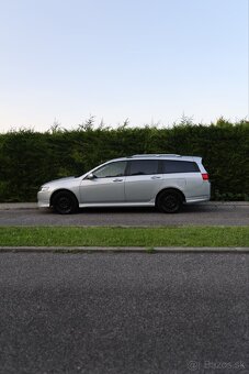 Honda Accord Tourer 2.0 iV-TEC 114kW rok 2004 - 3