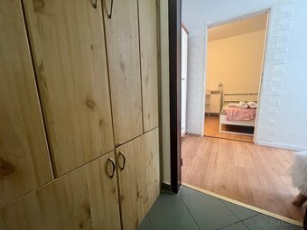 1 izbovy byt s oddelenou spalňou PRENÁJOM - 3