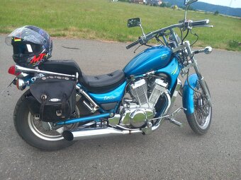 Suzuki intruder VS 600 - 3