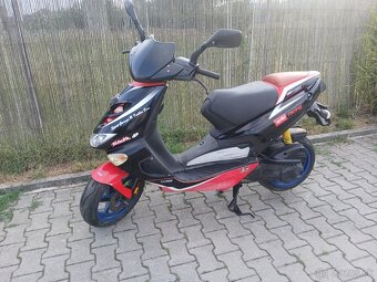 Aprilia SR 50 - 3