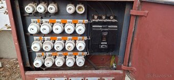 Predám starší elektrický antoníček / rozvádzač - 3