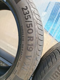 Predám Continental PremiumContact 6 235/50 R19 V XL - 3