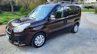 Fiat Dobló Panorama 2.0 MultiJet Emotion 99kW 5 miest klima - 3