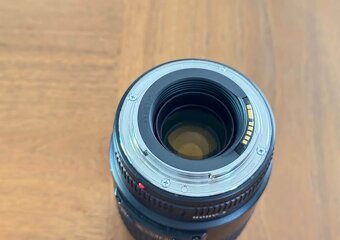 Canon EF 100 mm f/2,8 Macro USM - 3