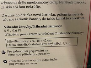 Svietiaca silueta stromčeku - 3