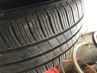 Goodyear 205/55 r16 - 3