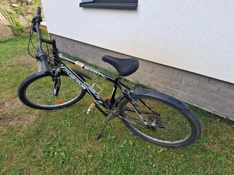 Predám starší bicykel veľkosť 26 - 3