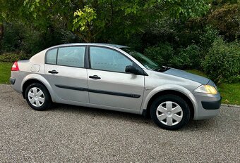 Renault Megane sedan 1.4i 16v 72kw - 1. majiteľ - 3