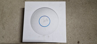 Predám 3 kusy Unifi UAP-AC-Pro - 3