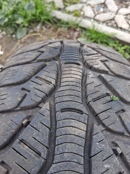 Predam 4 kusi zimné pneu dezén 5-6 mm 175/65 R14 kleber - 3