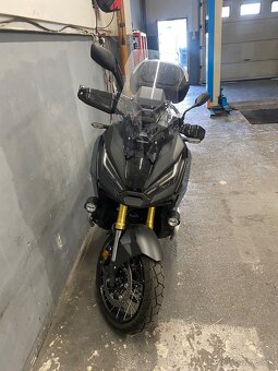 Honda X-ADV 750 - 3