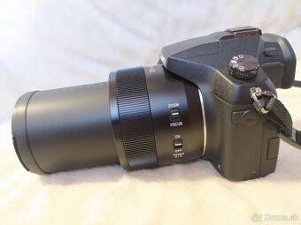 Panasonic Lumix DMC FZ1000 - 3
