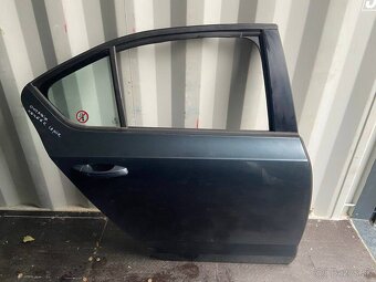 Škoda Octavia 3 Zadné dvere - 3