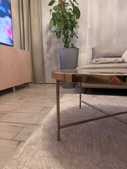 Konferenčný stolík - 3