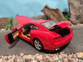 Prodám model 1:18 Ferrari 612 Scaglietti - 3