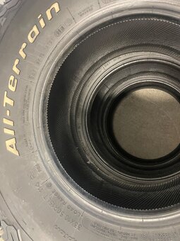 33x10,50 R15 LT - BFGOODRICH ALL-TERRAIN - 3