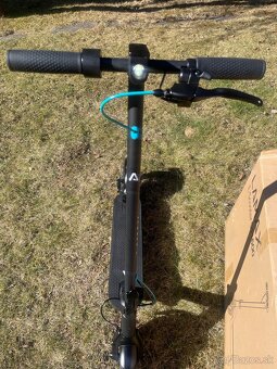 Elektrická kolobežka Lamax E-Scooter S11600 - 3