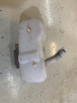 Fiat ,Citroen,Peugeot nádobka ostrekovaca - 3