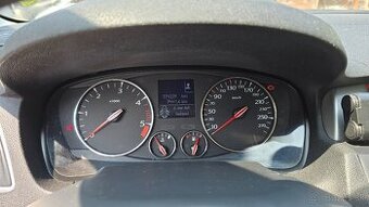 Renault Laguna Grandtour 2.0 dCi 150k Black Edition - 3