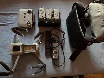 DJI Air 2 Fly More Combo - 3