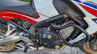 Honda CB650F - 3