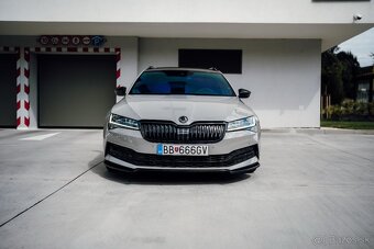 Škoda Superb Combi 2.0 TSI Sportline 4x4 DSG - 3