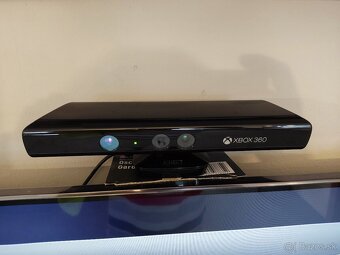 X-Box 360 Slim - 250GB s kinect - 3
