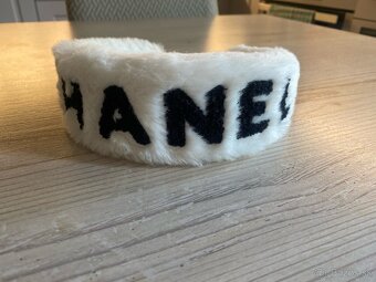Chanel čelenka - 3