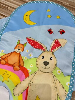 Hracia podložka s motívom zajka a líšky - 3