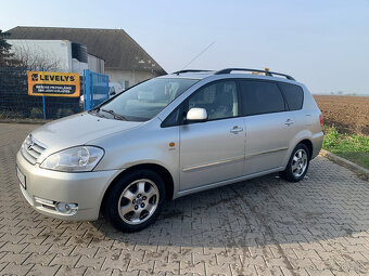 Toyota Avensis Verso 2.0 vvti LPG - 3