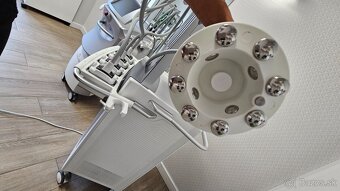 Predám laserový stroj na spaľovanie tukov VENUS BLISS - 3