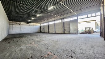 Sklad na prenájom s výbornou polohou - 400 m2 - 3