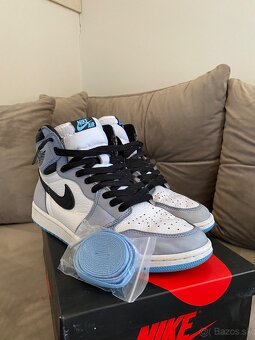 JORDAN 1 RETRO HIGH OG "WHITE UNIVERSITY BLUE BLACK" - 3
