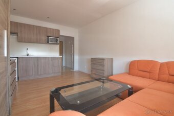 Garsónka s pivnicou na Klokočine v Nitre - 3