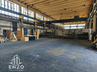 Výrobná hala 368 m2 s vlastným zázemím 80 m2 - Galvaniho - 3