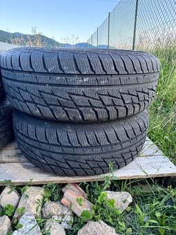 245/70 R16 - 3