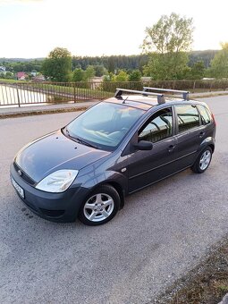 Ford Fiesta 1.3 benzín - 3