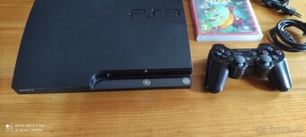 Ps3 slim 120gb (top stav) - 3